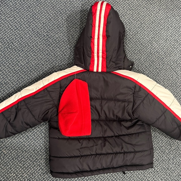 Never worn 4T London Fog winter jacket. - Picture 7 of 7